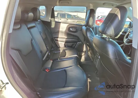 2021 Jeep Compass Latitude из США, поврежденный, VIN 3C4NJDBB2MT586539